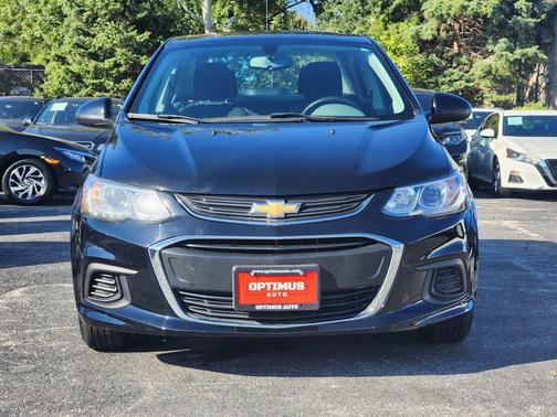 2020 Chevrolet Sonic FWD Sedan LT