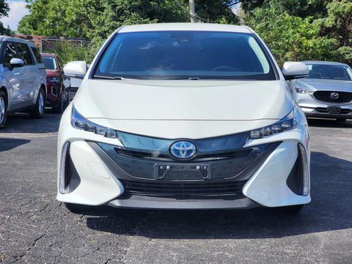 2017 Toyota Prius Prime Plus