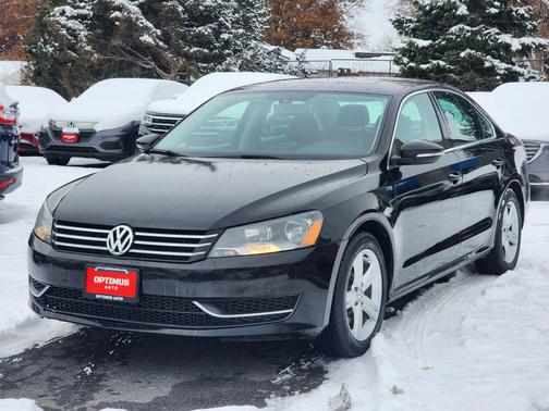 2012 Volkswagen Passat 2.5 SE
