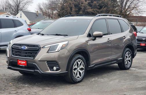 2023 Subaru Forester Premium