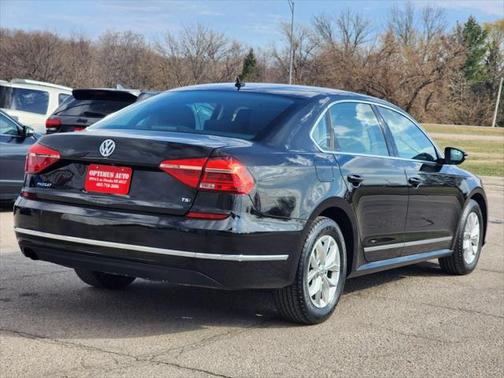 2016 Volkswagen Passat 1.8T S
