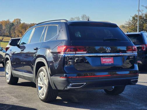 2021 Volkswagen Atlas SE 4Motion w/Tech Pkg Sport Utility 4D