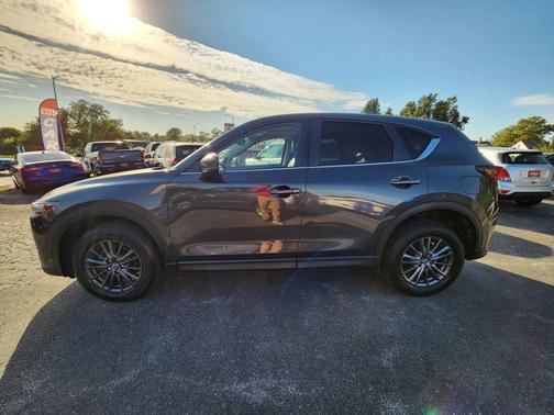 2017 Mazda CX-5 Sport