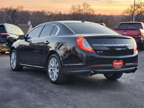2016 Lincoln MKS EcoBoost