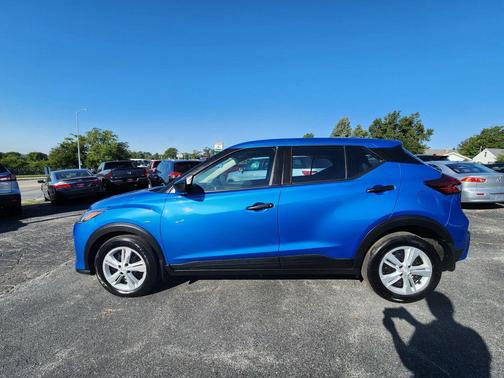 2024 Nissan Kicks S