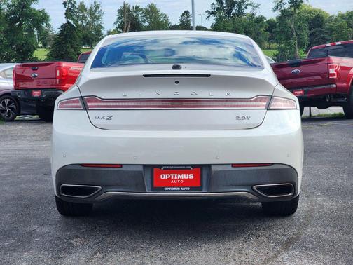 White Platinum Metallic Tri-Coat 2018 Lincoln MKZ Reserve I