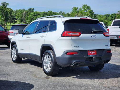 Bright White Clearcoat 2015 Jeep Cherokee Latitude