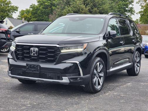 2023 Honda Pilot AWD Elite