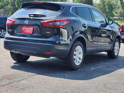2020 Nissan Rogue Sport S