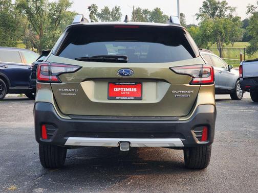 2022 Subaru Outback Touring
