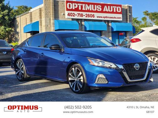2022 Nissan Altima SR FWD