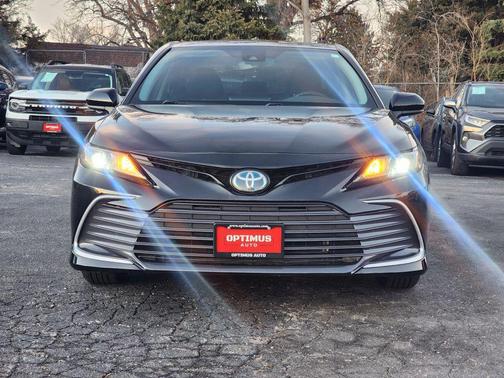 2022 Toyota Camry LE