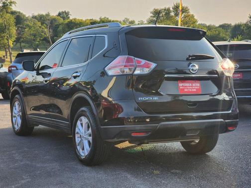 2016 Nissan Rogue SV
