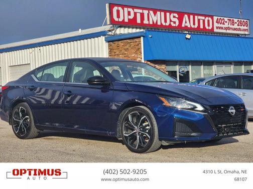 2023 Nissan Altima SR FWD