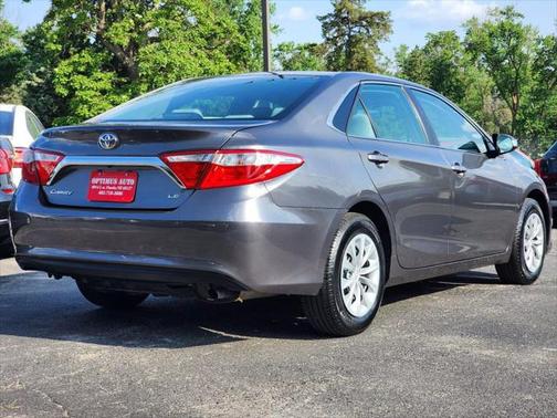 2017 Toyota Camry LE