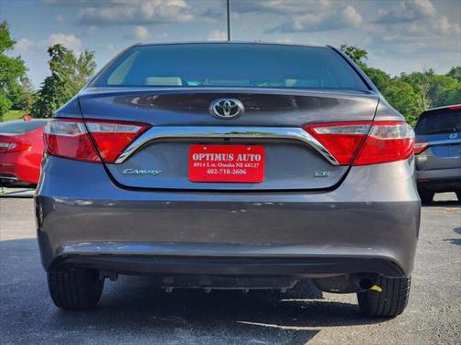 2017 Toyota Camry LE