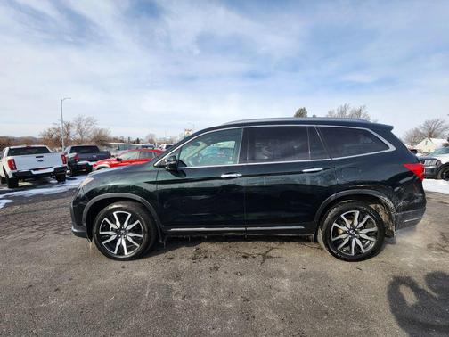 2020 Honda Pilot Touring 8-Passenger