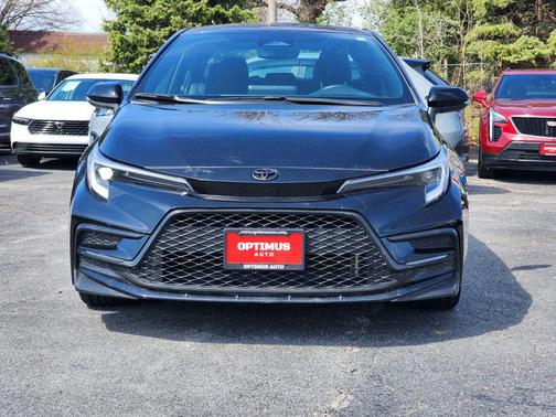 Black 2023 Toyota Corolla SE
