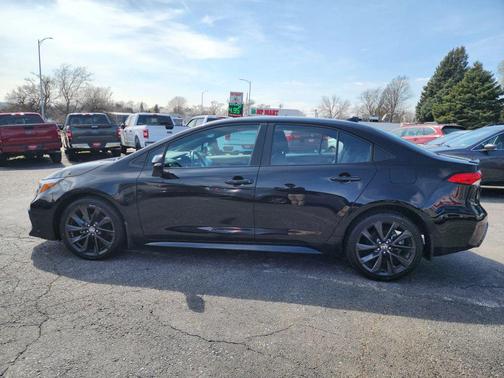 Black 2023 Toyota Corolla SE