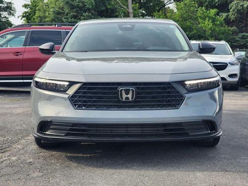 Gray 2025 Honda Accord SE