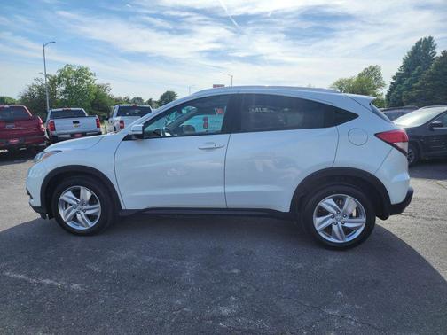 Platinum White Pearl 2019 Honda HR-V EX