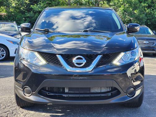 2017 Nissan Rogue Sport S