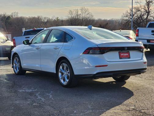 2023 Honda Accord LX 1.5T