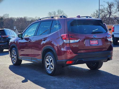 2022 Subaru Forester Sport