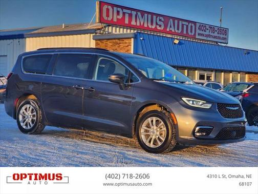 2021 Chrysler Pacifica Touring AWD