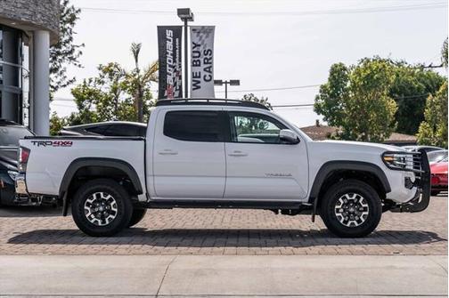 2023 Toyota Tacoma TRD Off Road