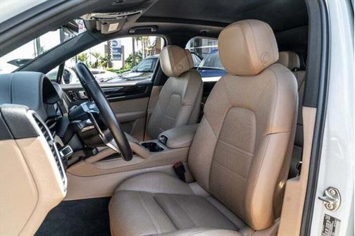 2019 Porsche Cayenne S