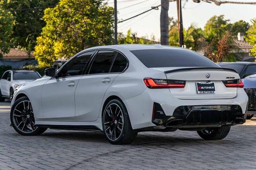 2023 BMW M340 i