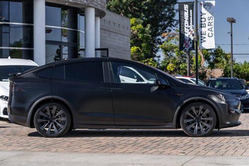 2022 Tesla Model X Plaid Tri Motor All-Wheel Drive