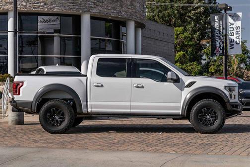2017 Ford F-150 Raptor