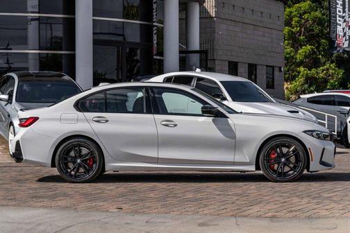 2023 BMW M340 i xDrive