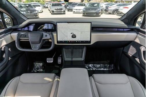 2022 Tesla Model X Plaid Tri Motor All-Wheel Drive