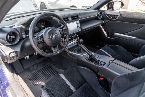 2022 Toyota GR86 Premium