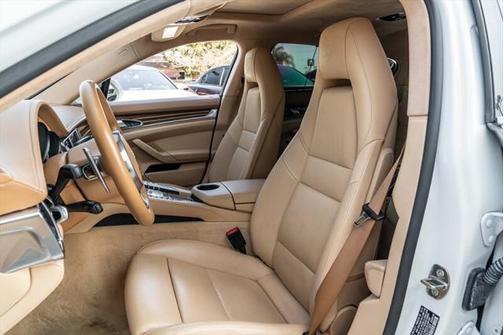 2014 Porsche Panamera Turbo Executive