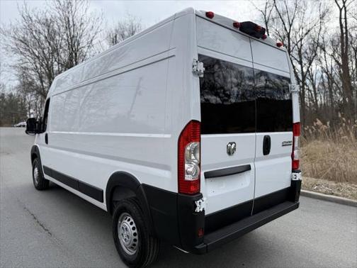 2024 RAM ProMaster 2500 Tradesman
