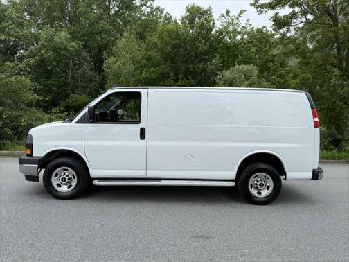 2023 GMC Savana 2500 Work Van