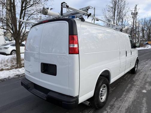 2025 Chevrolet Express 2500 RWD 2500 Extended Wheelbase WT
