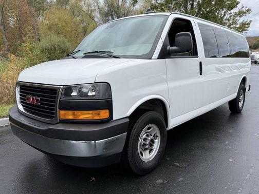 2025 GMC Savana 3500 RWD 3500 Extended Wheelbase LT