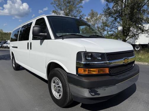2024 Chevrolet Express 3500 RWD 3500 Extended Wheelbase LT