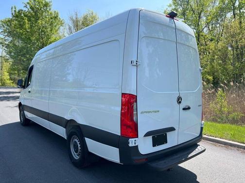 2023 Mercedes-Benz Sprinter 2500 High Roof