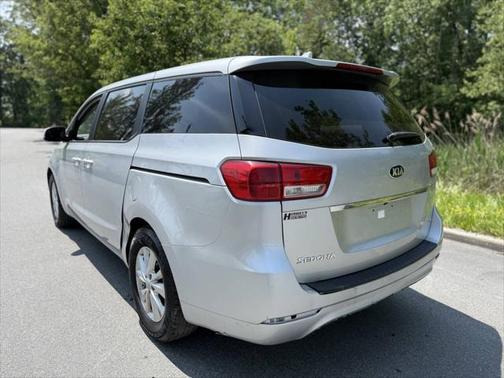 2018 Kia Sedona LX