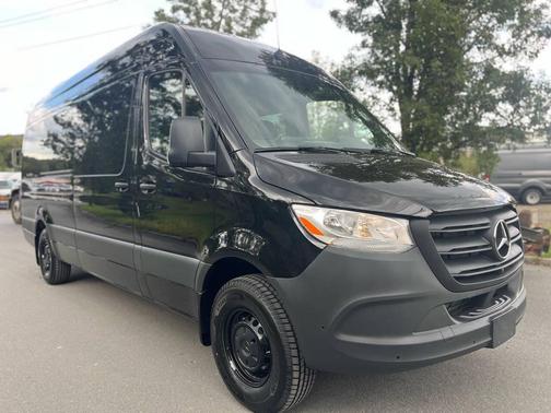 2024 Mercedes-Benz Sprinter 2500 High Roof