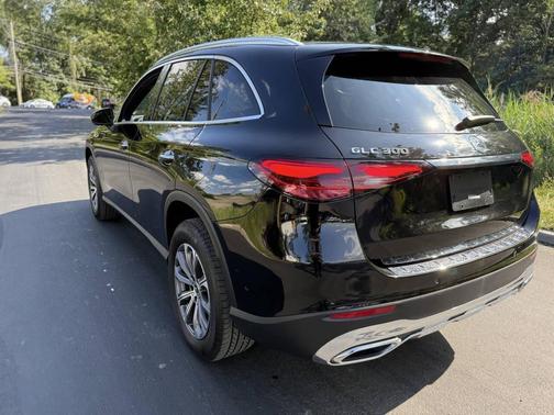 2023 Mercedes-Benz GLC 300 Base