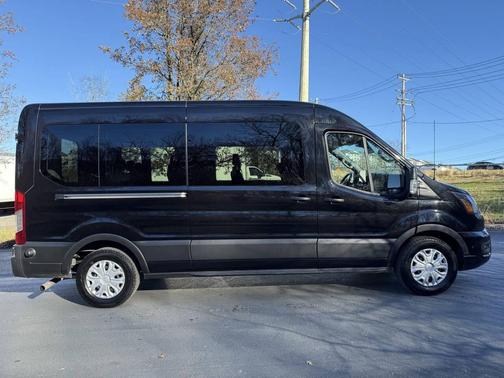 2024 Ford Transit-350 XLT