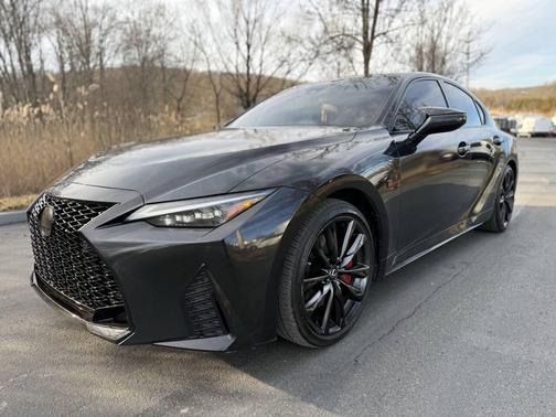 2022 Lexus IS 350 Base