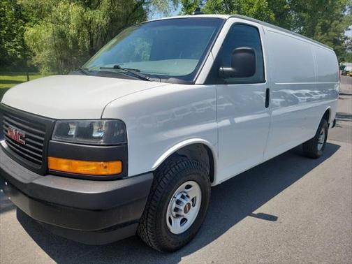 2022 GMC Savana 2500 Work Van